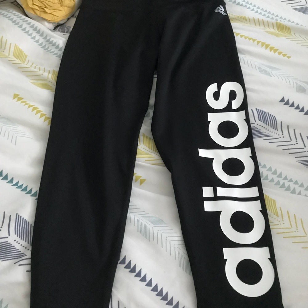 Adidas leggings